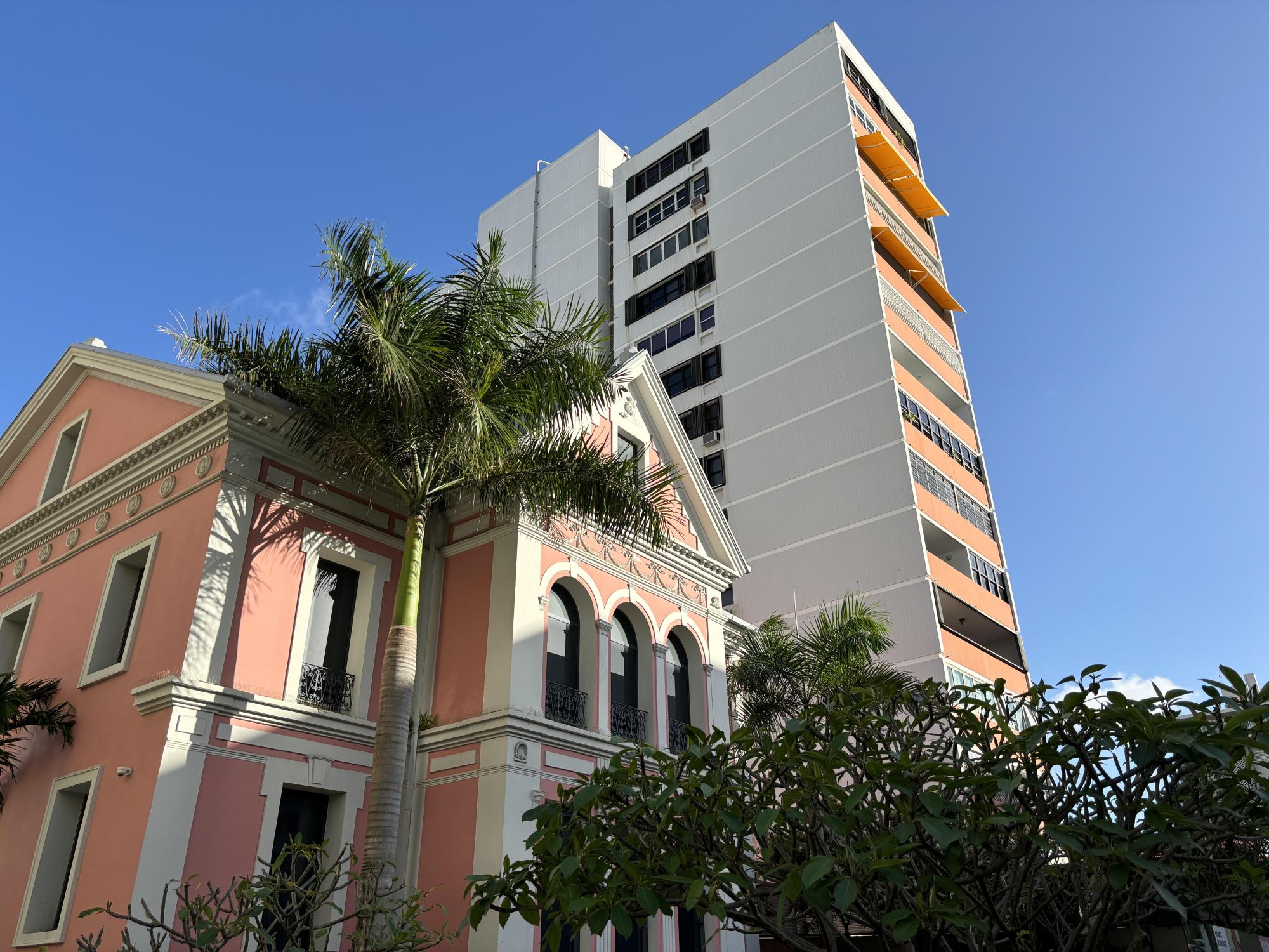 Perfect Corporate  Condo - Heart of Miramar!