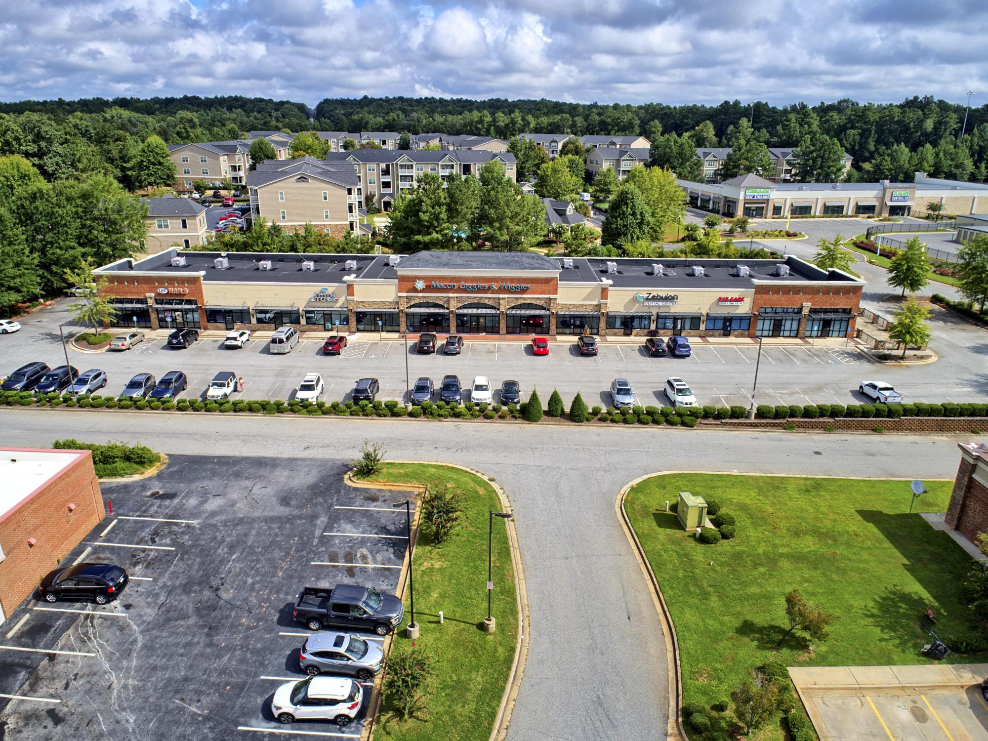 Shoppes at Ansley Village