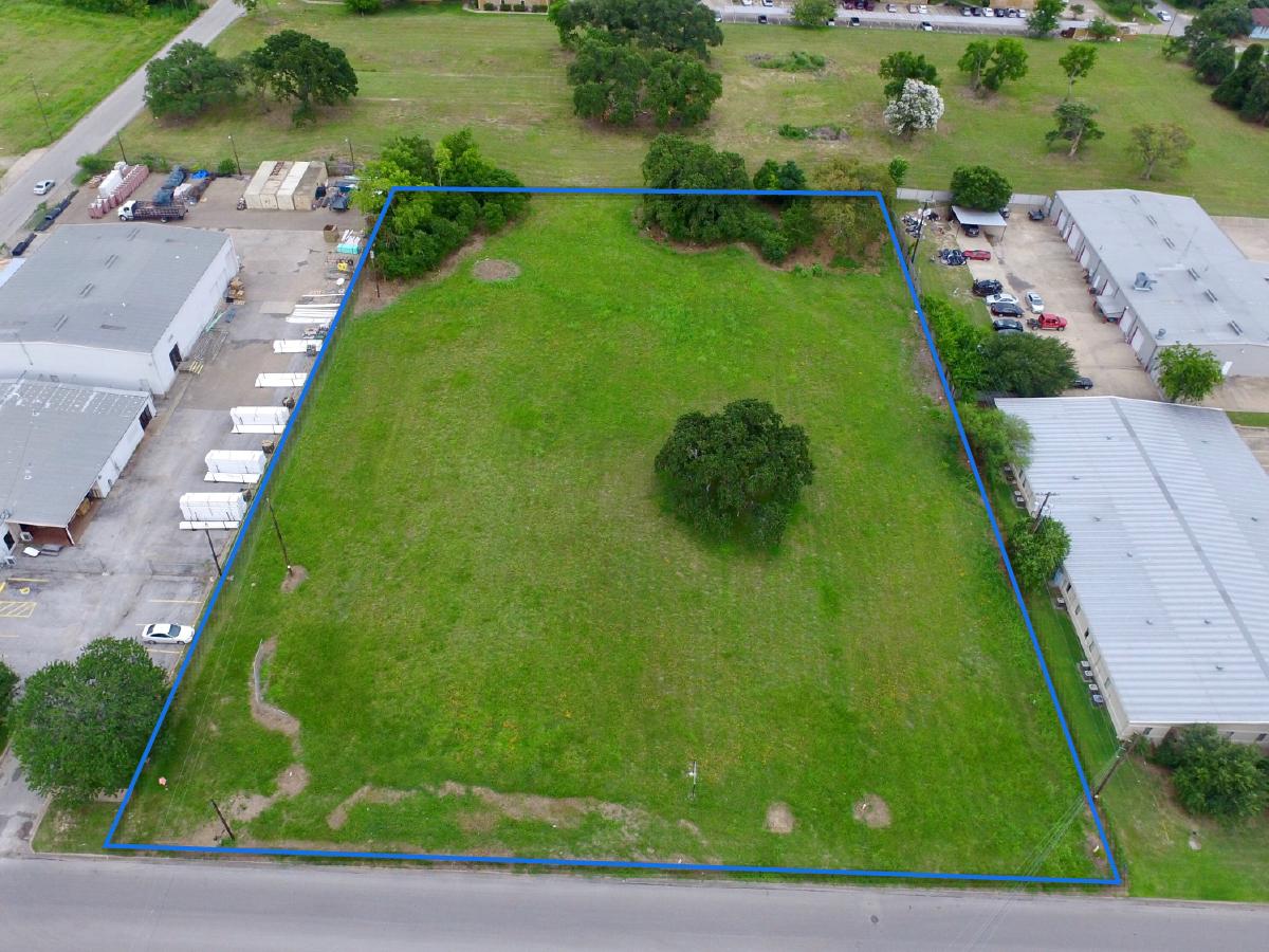 ± 2.36 Acres | 2402 & 2404 Osborn Lane