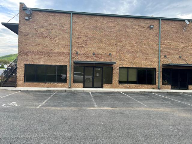 Retail/Office Space - End Unit