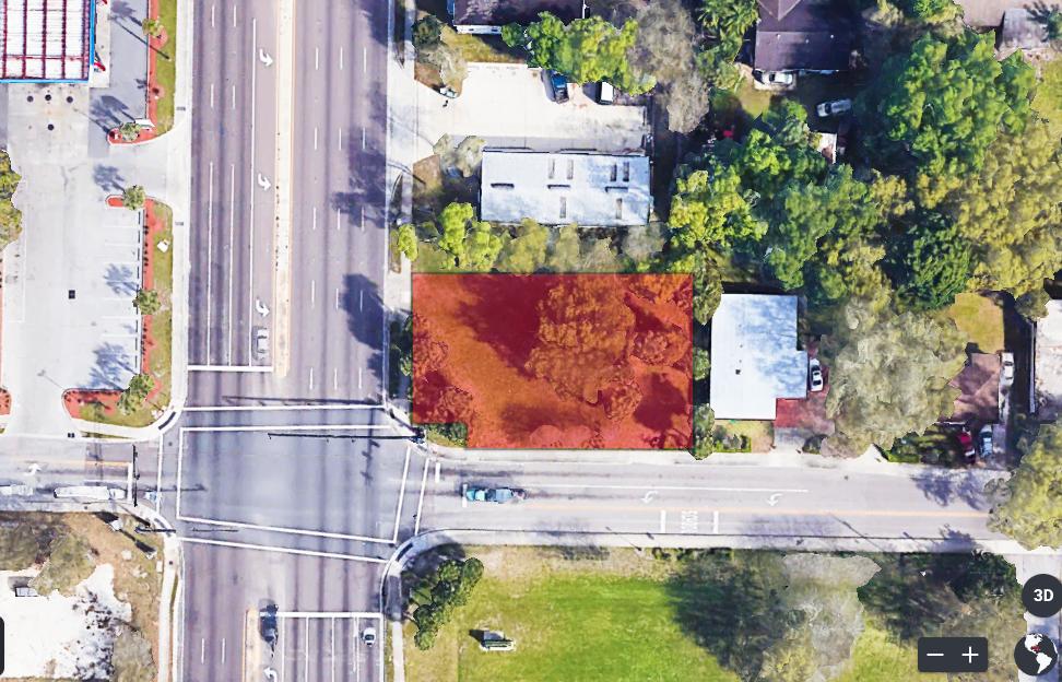 Unbelievable US 41 Corner Development Lot!