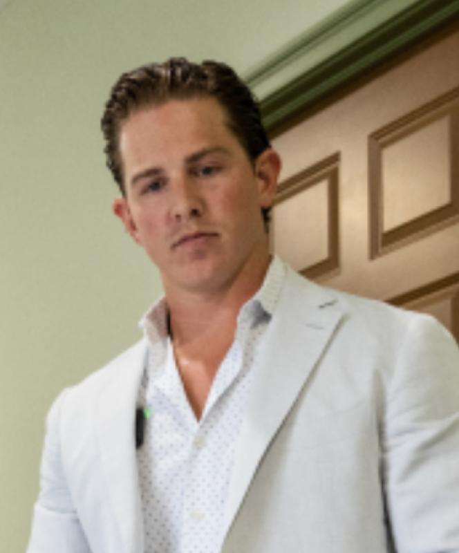 Chase Taracks, CCIM
