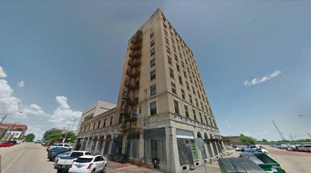 101 Main St