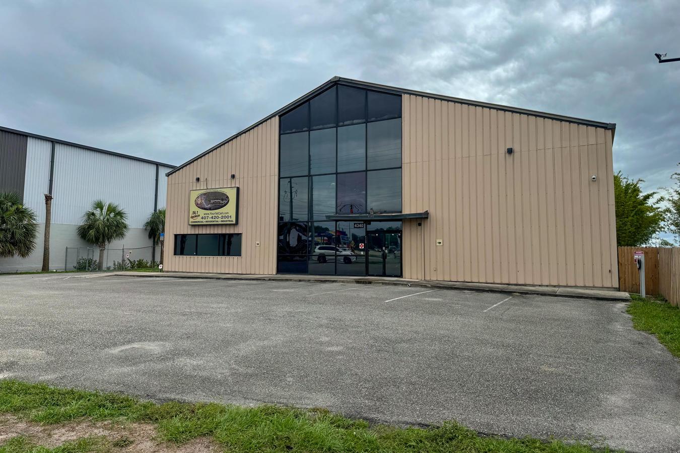 Office/Warehouse on Edgewater Dr. & Fairbanks