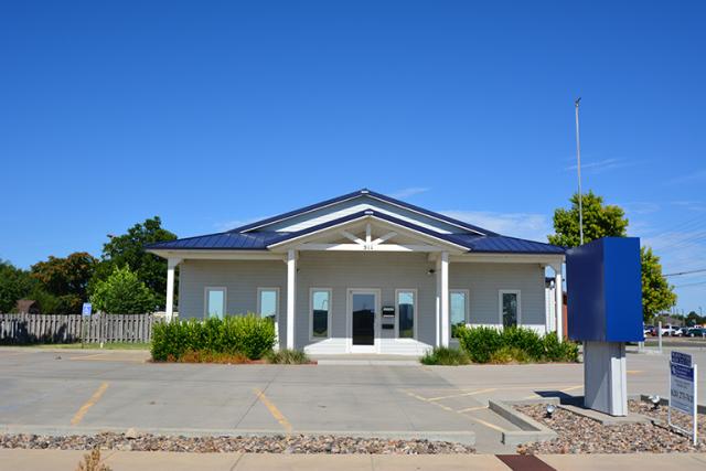 511 N Campus Dr