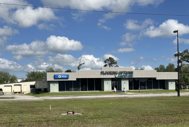 Outstanding Showroom/Warehouse Largo, FL