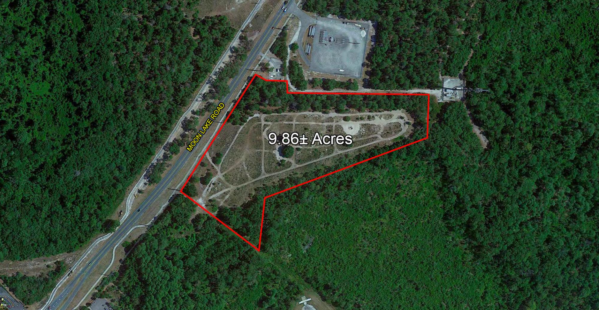 9.86 ac Zoned for 224 Apts w/4 sty Buildings