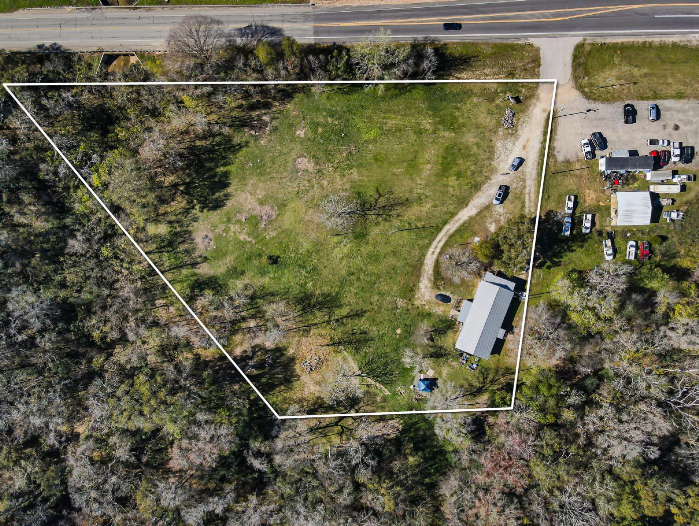 11104 SH-75 | Willis, TX | 3.94 Acres