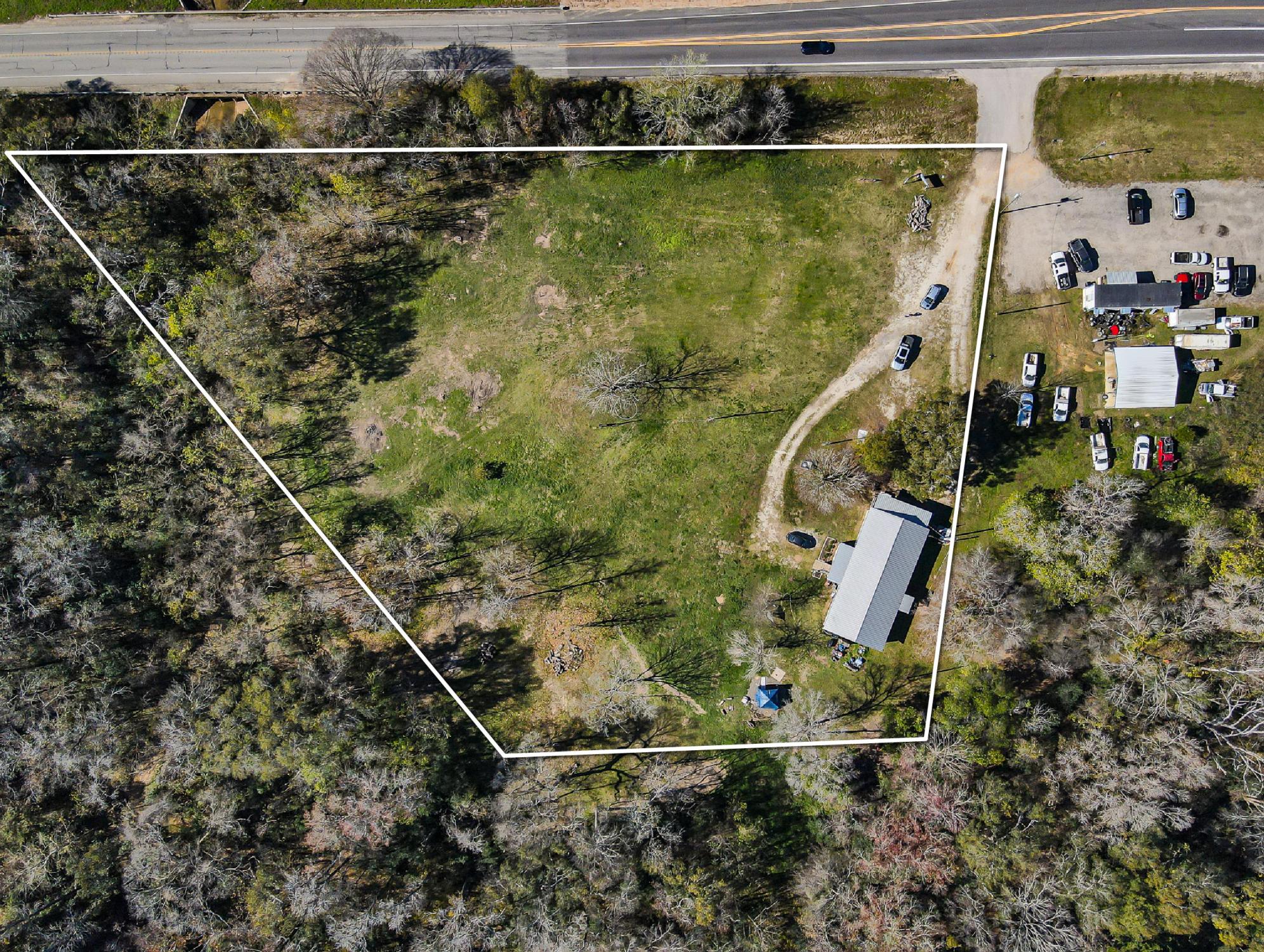 11104 SH-75 | Willis, TX | 3.94 Acres