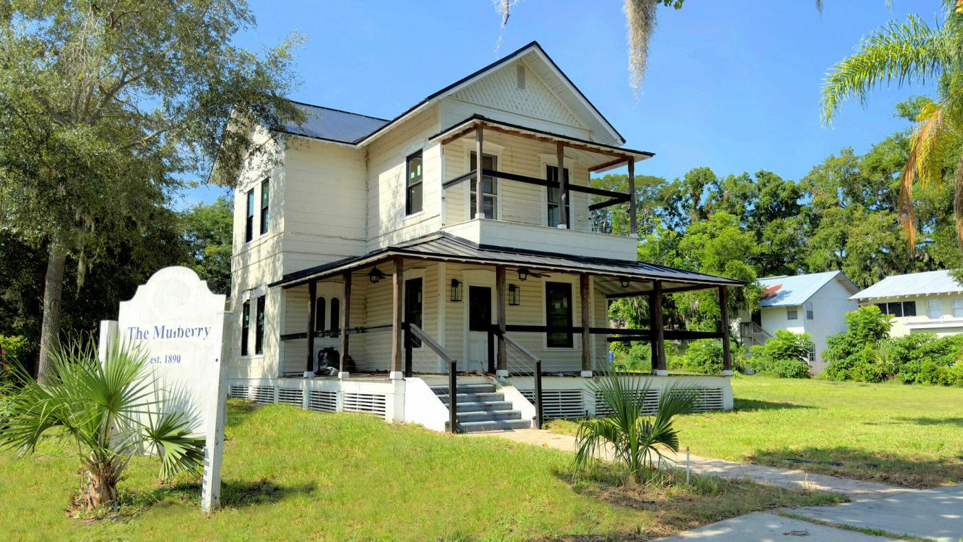 Clermont Historic Building and Devel Property