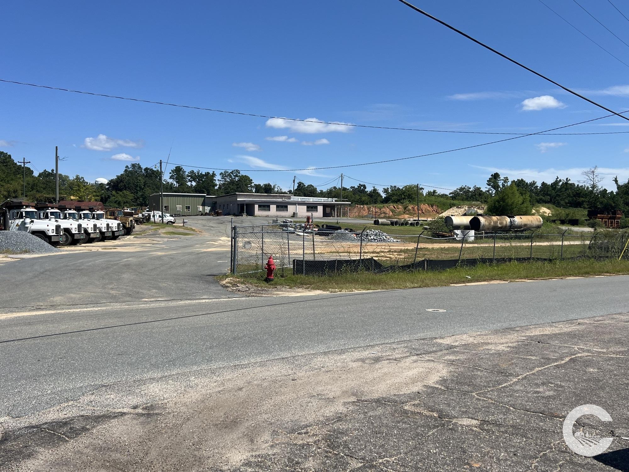 10 Acre Commercial Property with Office/Shop