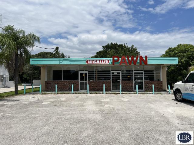Freestanding Sarno Property