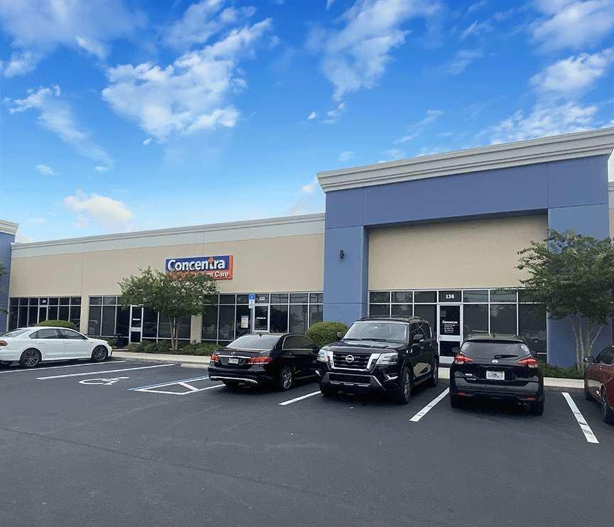 Grade Level Showroom/Warehouse Building