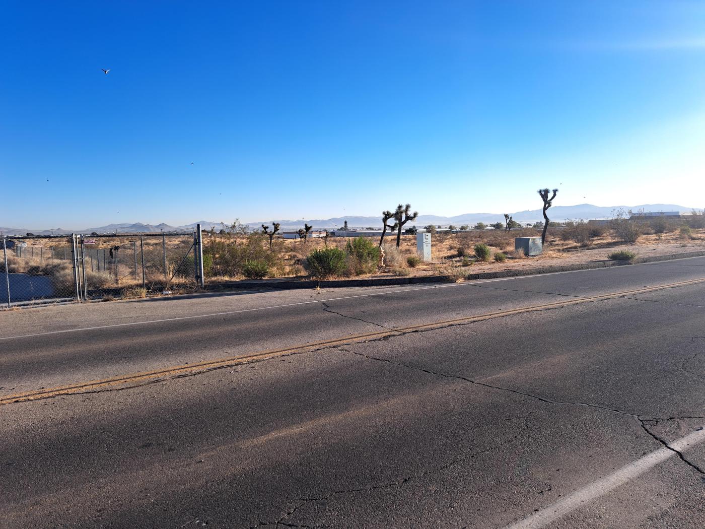 ±2.08 Acres Mojave St