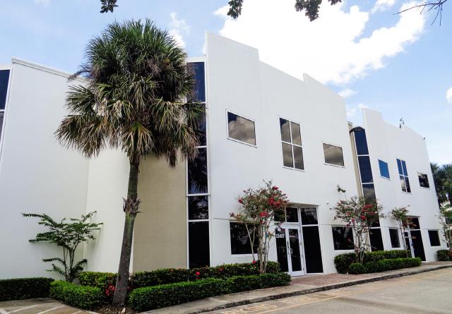 OFFICE/WAREHOUSE SALE Coral Springs Corp. Ct