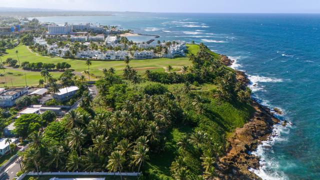 Oceanfront Residential Development @ Dorado