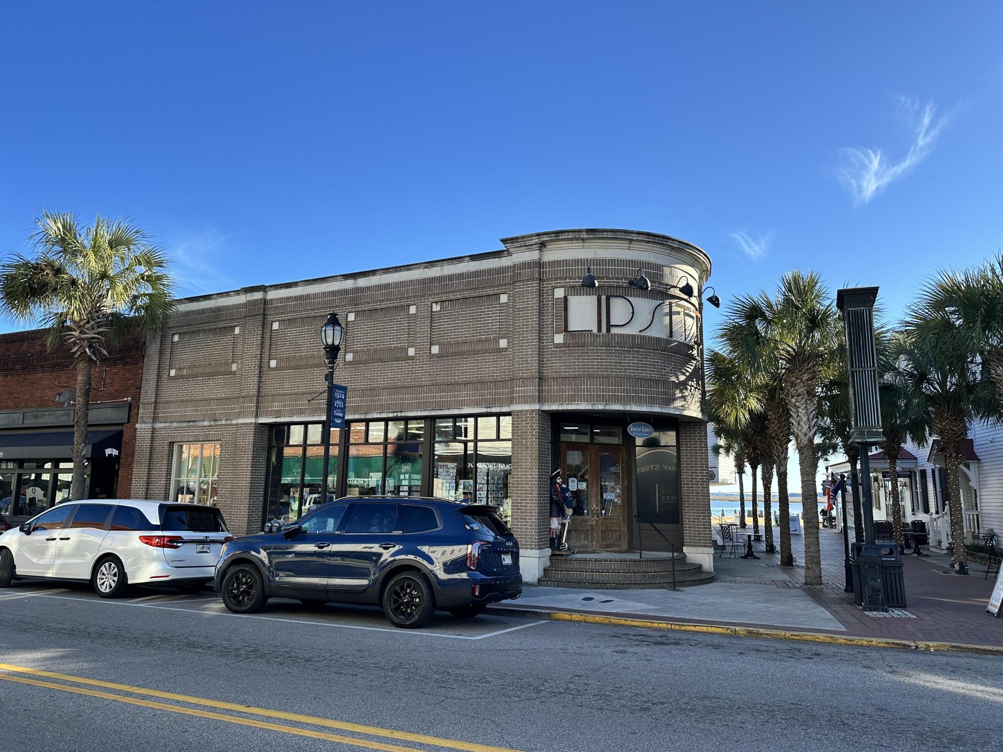 Prominent Retail Building |Historic Beaufort