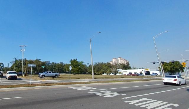 Prime Location on US 41