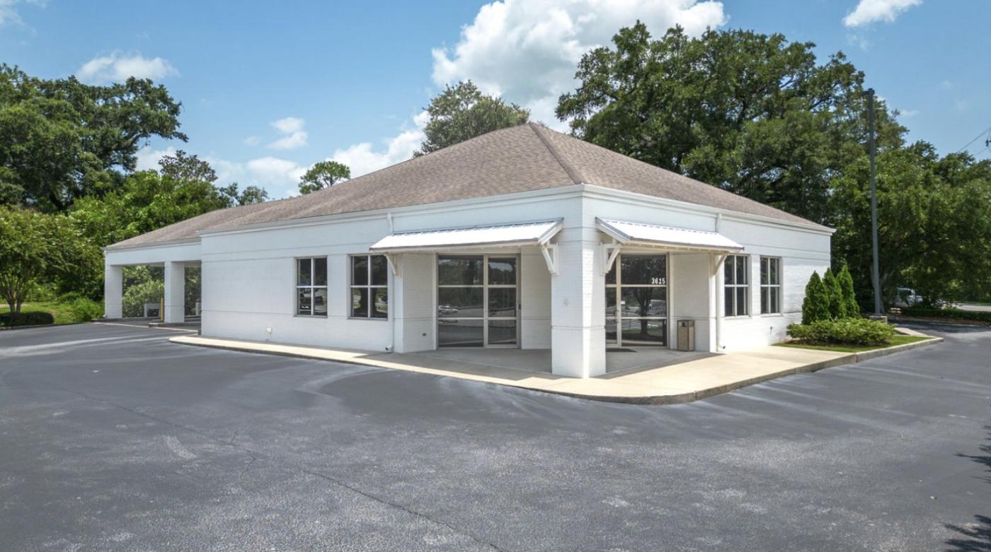Commercial Building - Pace, Florida