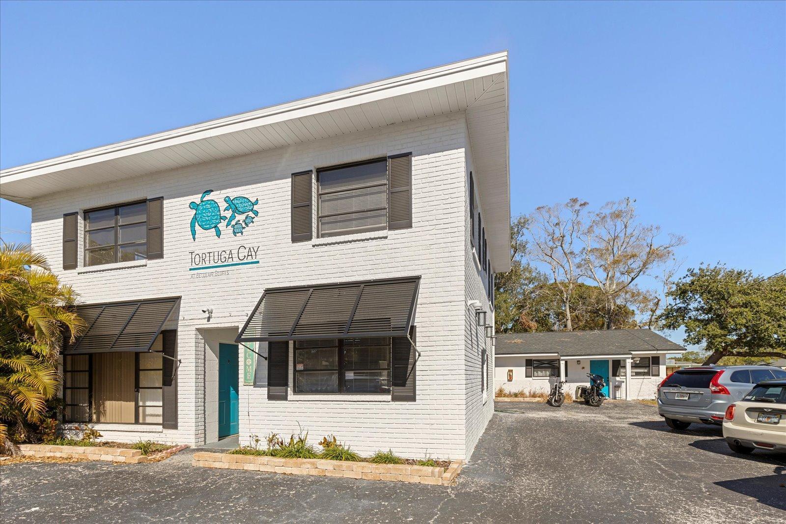 2643 Pinehurst Ave | 5-Unit Multifamily