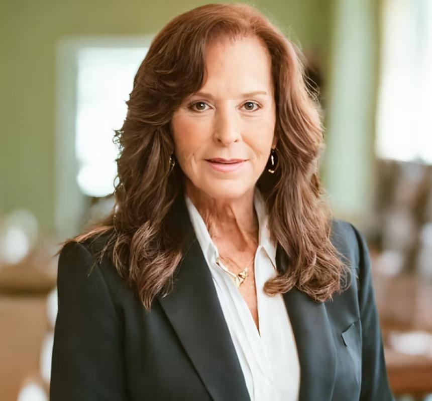 Linda Cinelli, CCIM, CEA