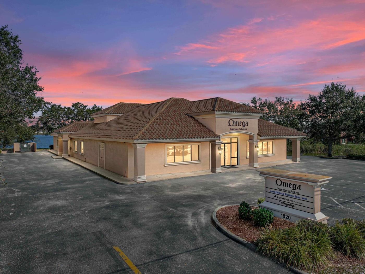 7,000 SF / 1.5 Acres Lakefront Class A Office
