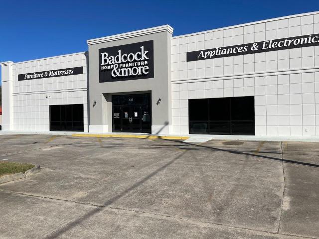 Corporate Surplus - 12,279+/- sf Comm/Retail