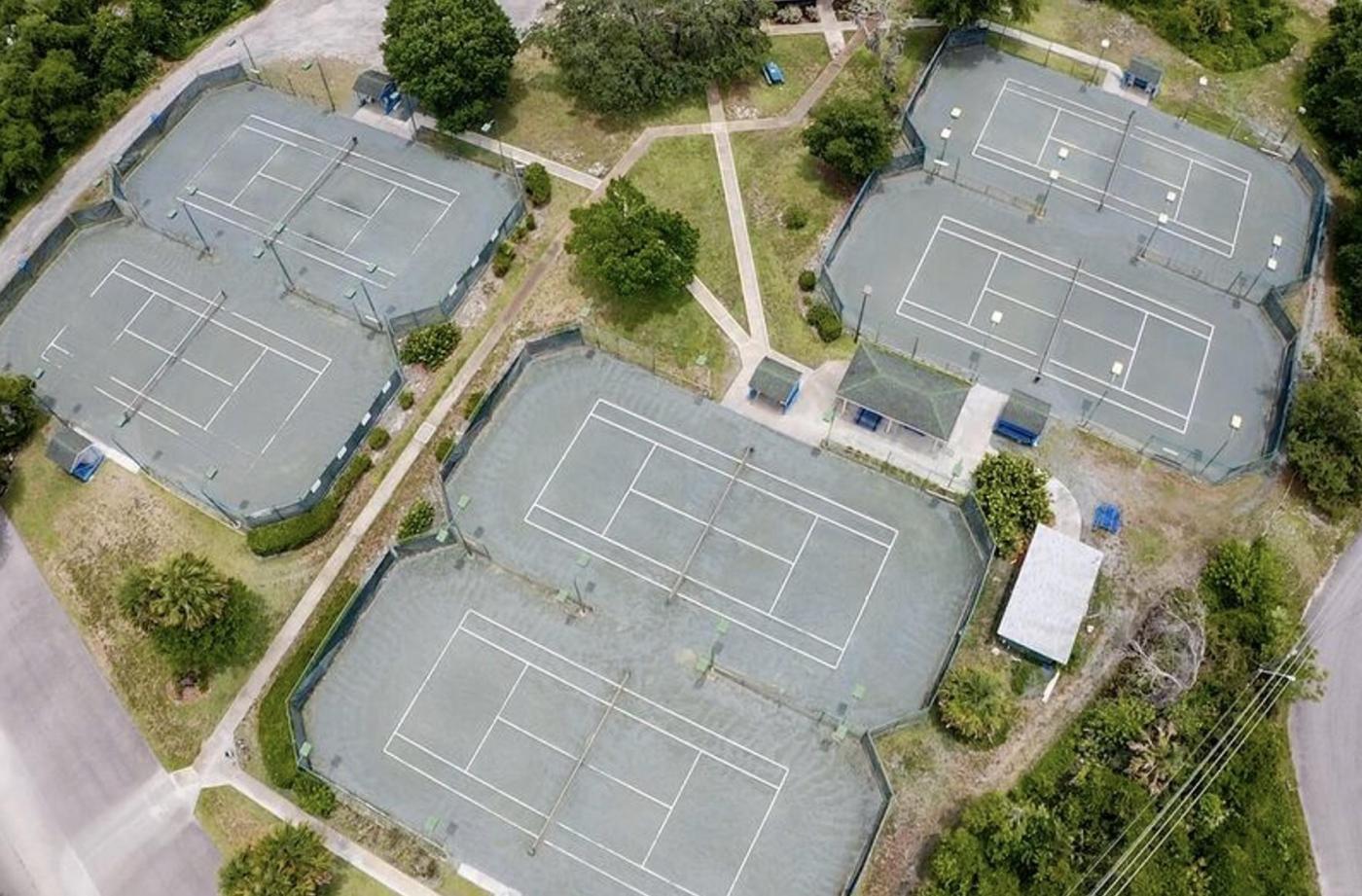 Clay Tennis, Racquetball Courts,  Clubhouse