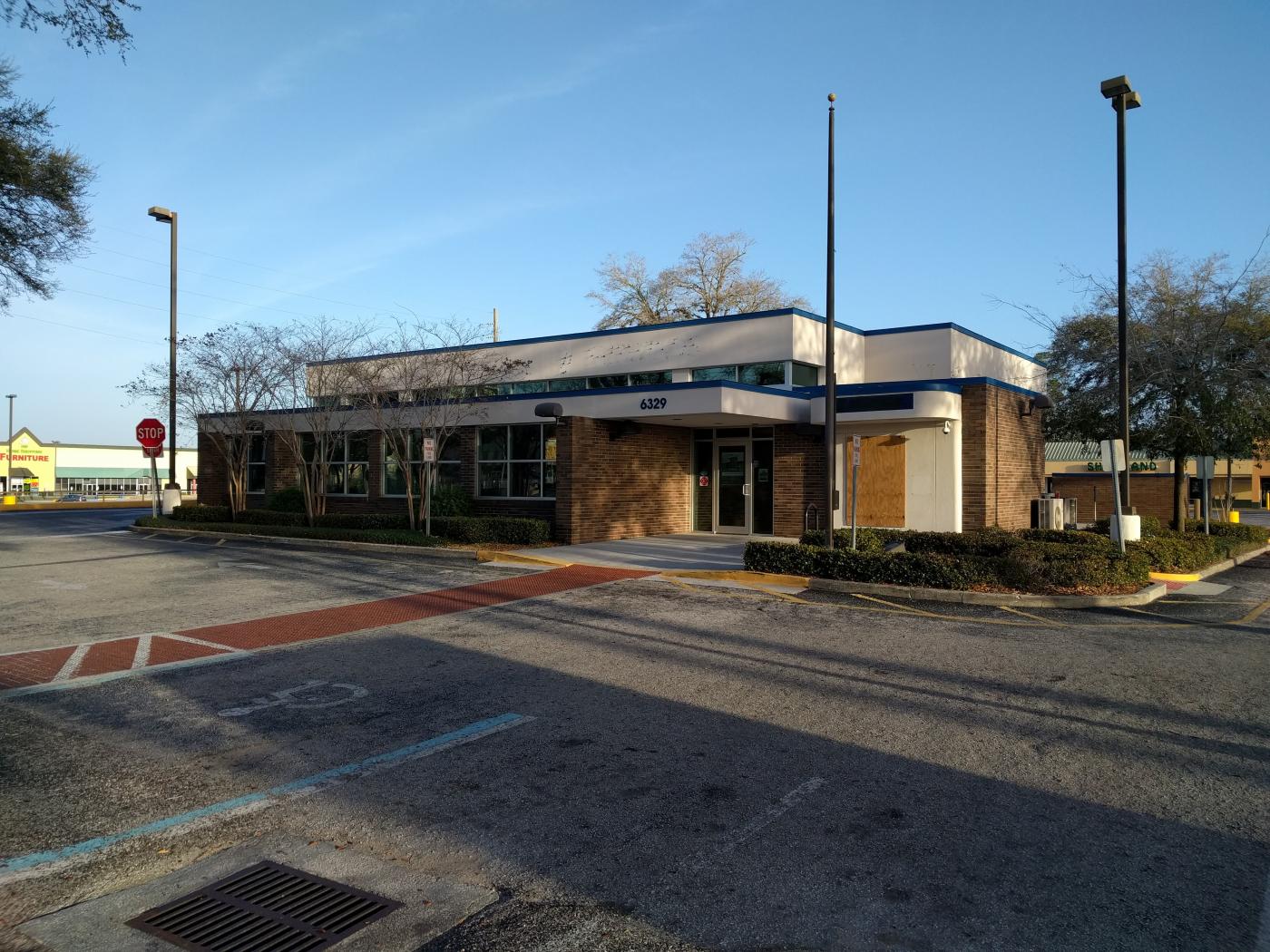6329 W. Colonial Drive