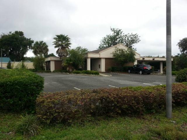 1025 Silver Springs Blvd Bank Corner