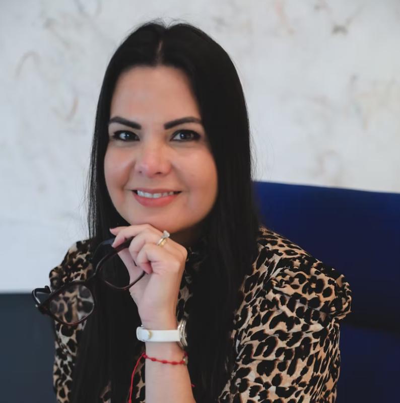 Andrea Luna