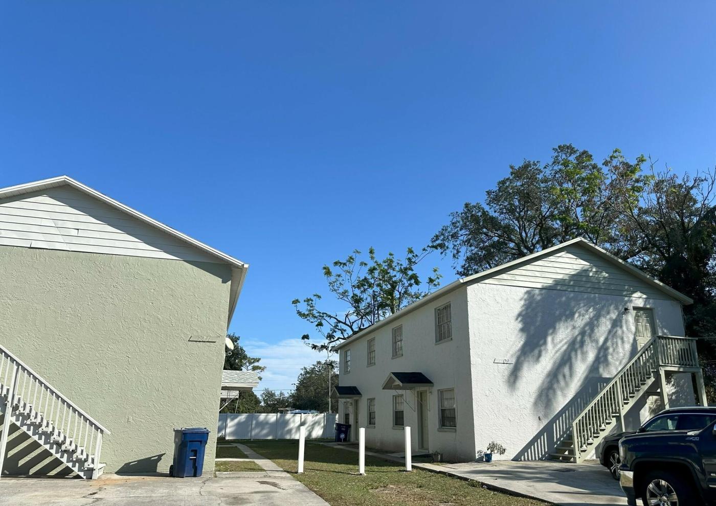 Tampa 8-Unit Apartment Complex