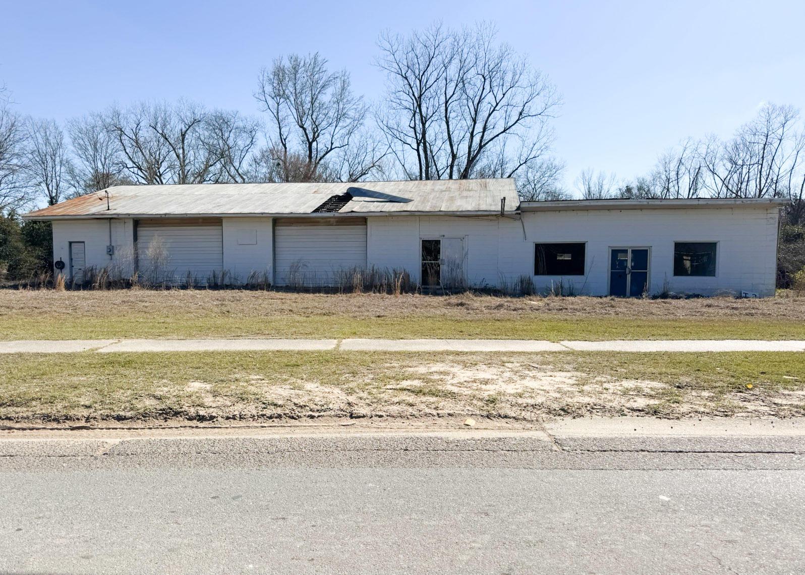 Two Bay Shop with Office