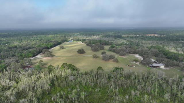 Hawthorne Estate: Home and Hay Farm