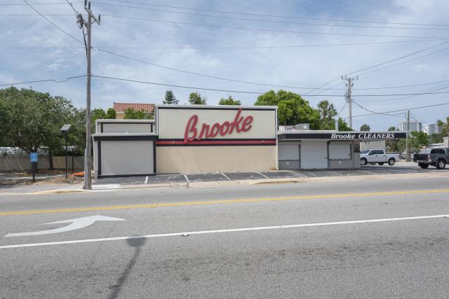 Commercial Building (Retail, Business, WH )