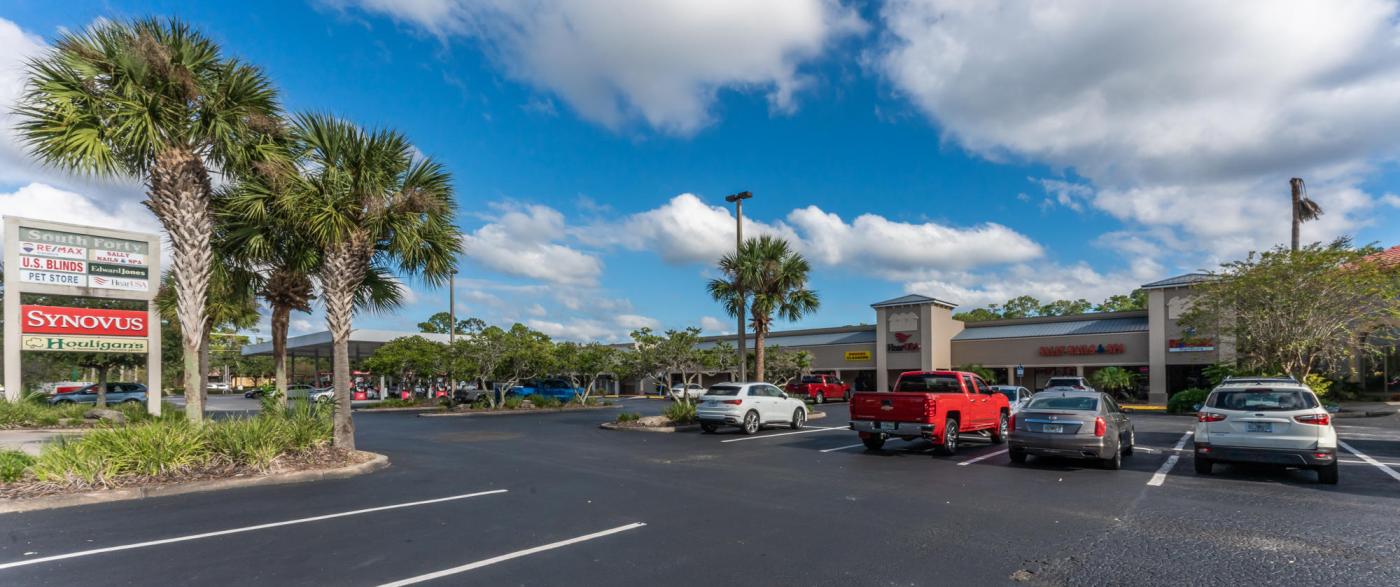 South Forty Plaza | Space For Lease