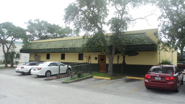 Miracle Mile Restaurant/Bar For Sale