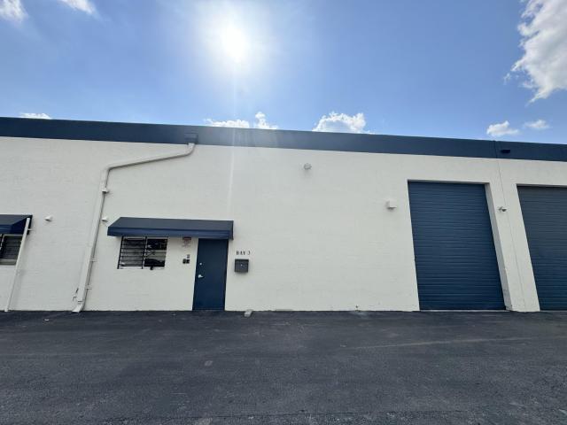 6965 NW 43rd Street Bay 3 - 4,085 Sq. Ft.