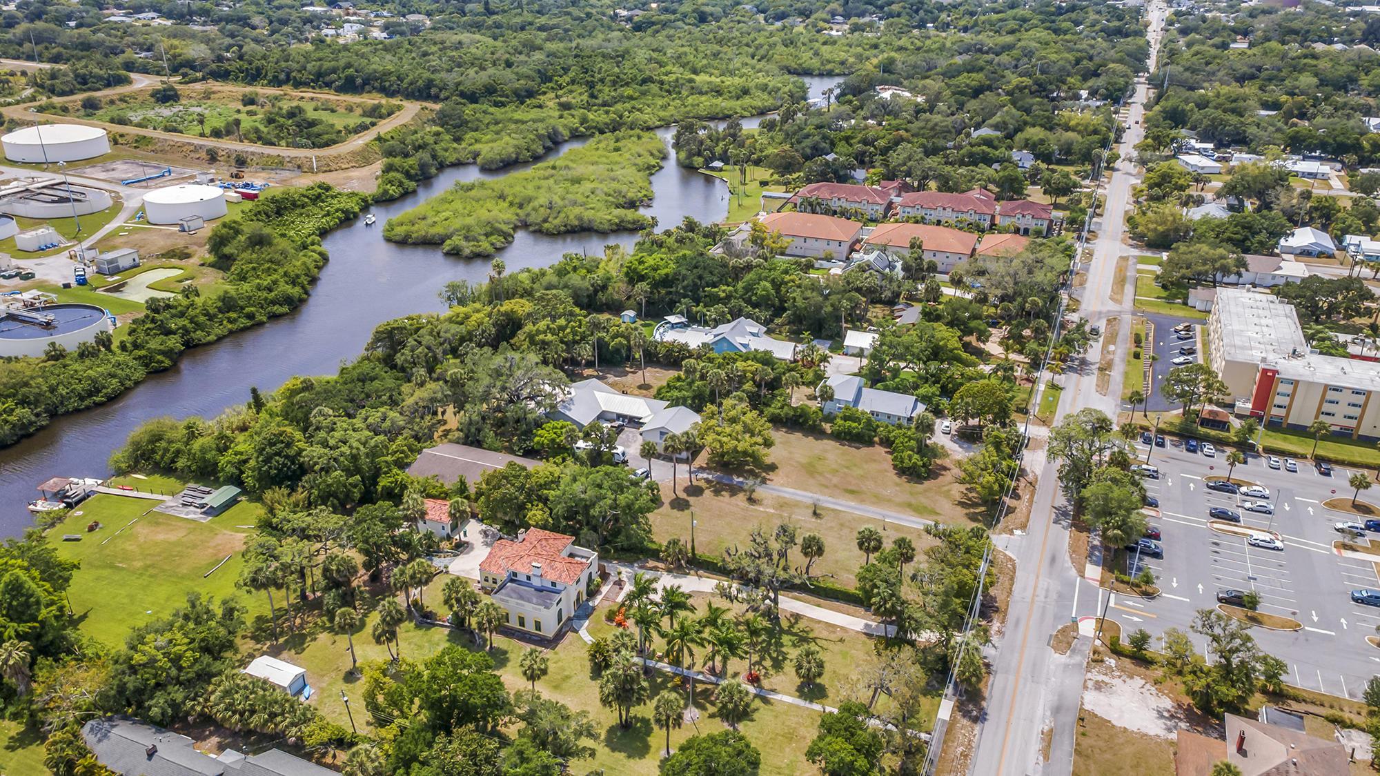 625  E Melbourne Ave, Melbourne, FL 3290