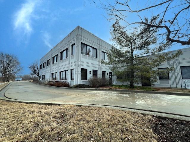 707 Ridgeview Dr