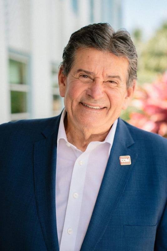 JM Padron, CCIM, MRICS