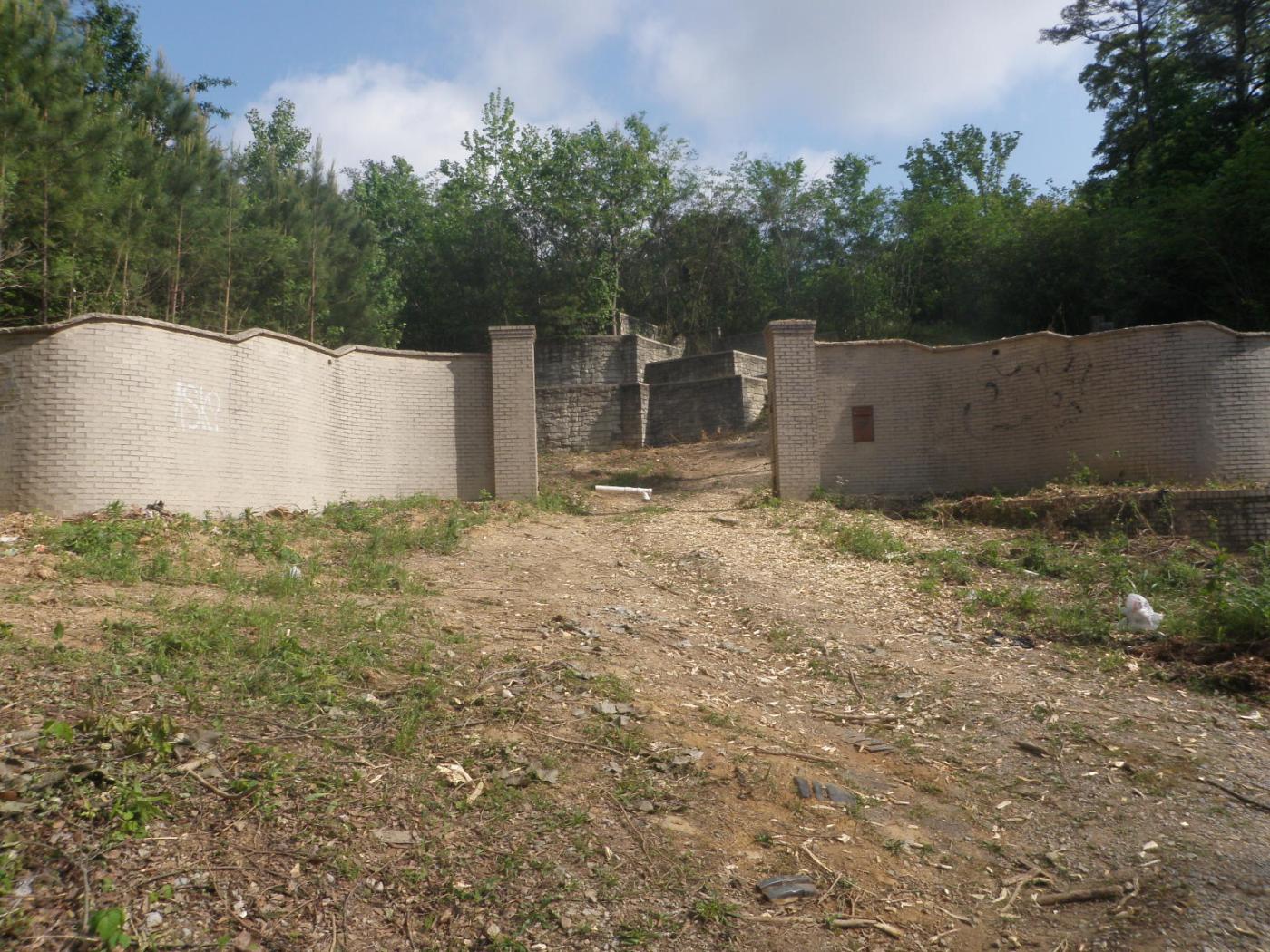 Rezoned to C2 Property in Irondale