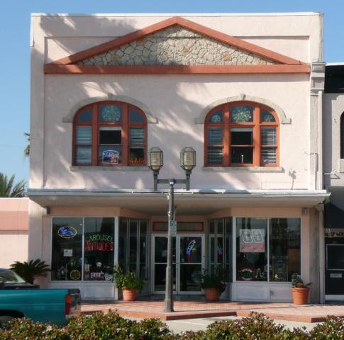 Premiere Vintage Mixed Use Property