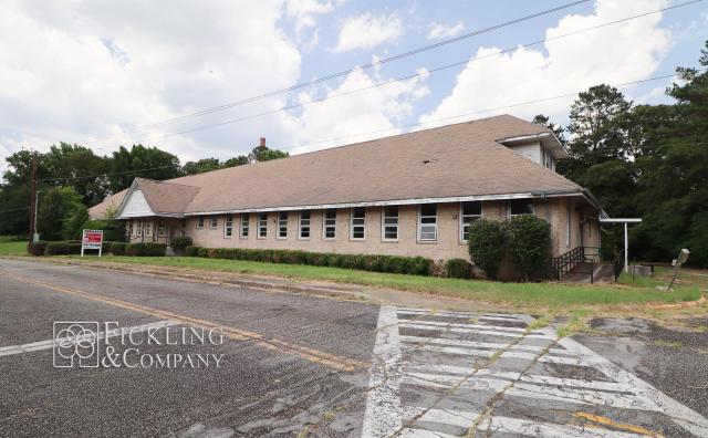 Former Nursing Center in Renaissance Park