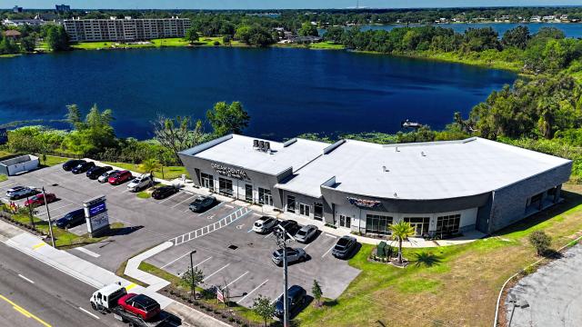 Spring Lake Plaza