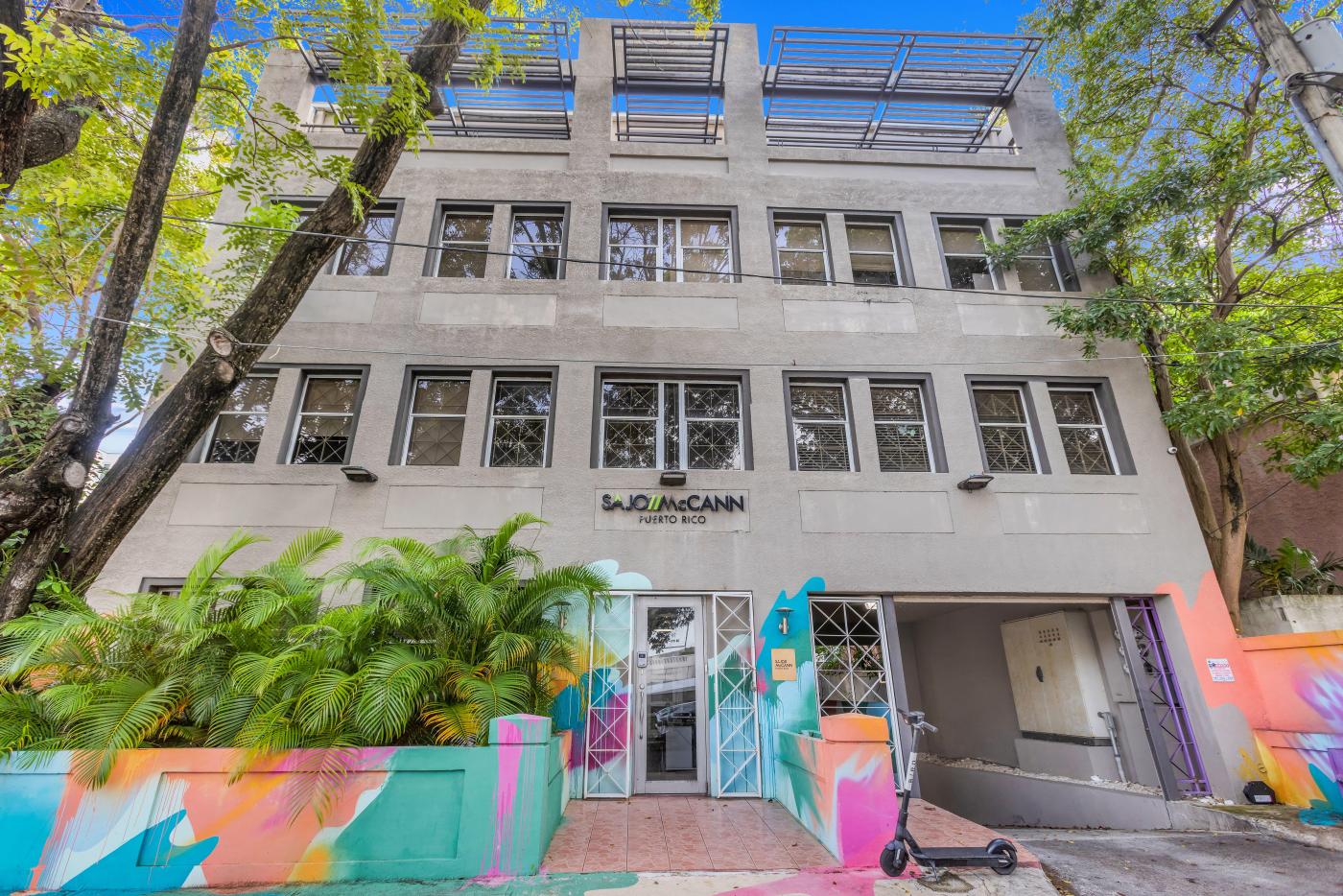 Move-In Ready - Office Building in Santurce
