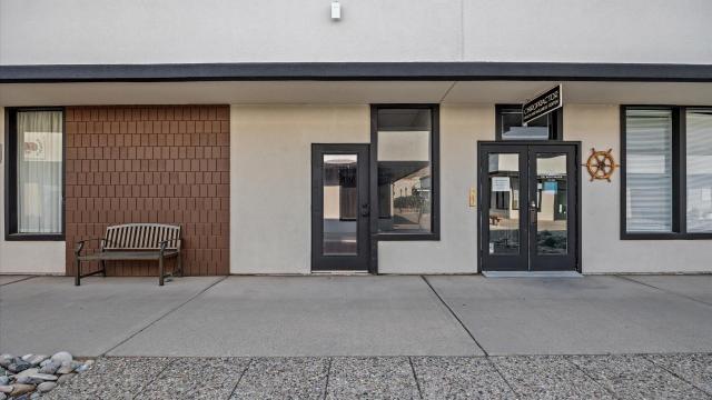 Monument Village Shopping Center - Unit C-6