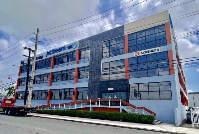 2,000 Sf. Office Near San Juan Int. Airport