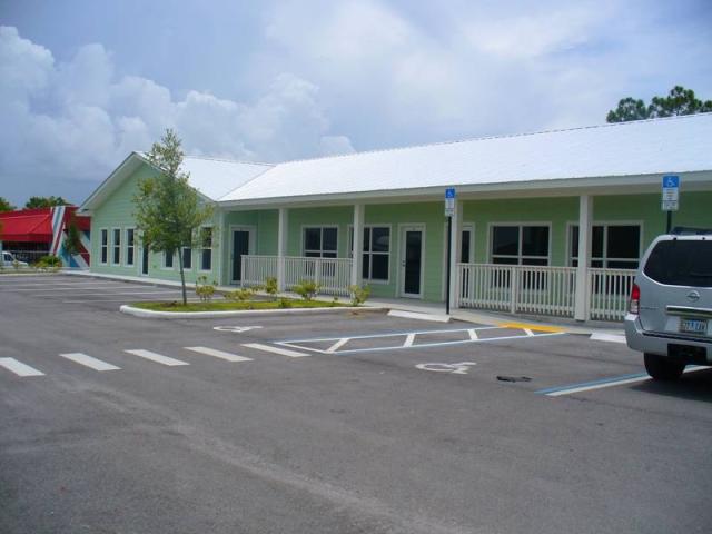 Income Retail Building - 2539 Palm Bay Rd. NE