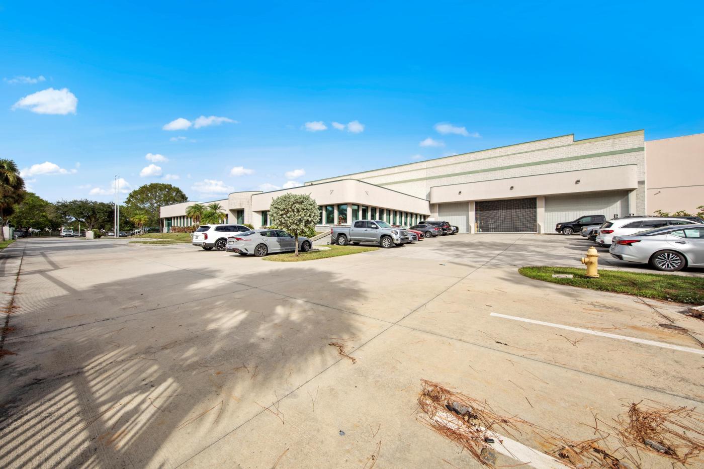 Warehouse / Distribution Space For Sale